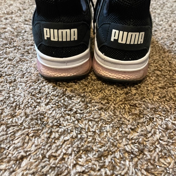 Puma women’s shoes - Picture 4 of 4